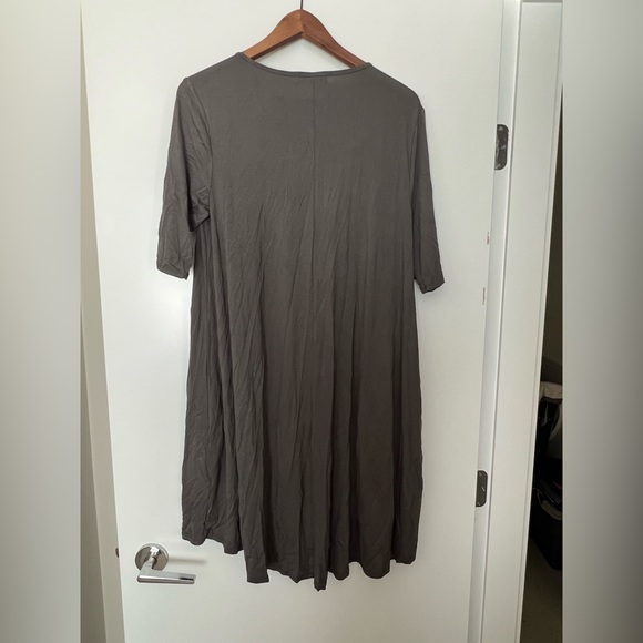 Grace and Lace Gray Dress - Picture 2 of 3